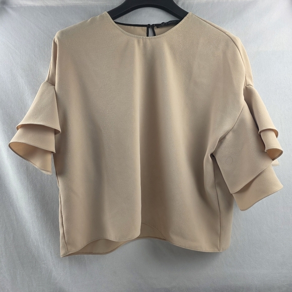 Zara Ruffle Sleeve Oversized Short Top Size Medium - Picture 2 of 6
